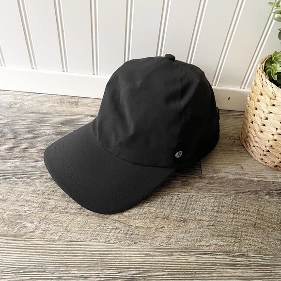 lululemon athletica Accessories - Lululemon Black Fast Free Running Hat